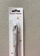 Load image into Gallery viewer, Metallic crochet hook
