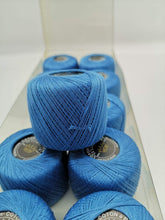 Załaduj obraz do przeglądarki galerii, Crochet cotton 10g
